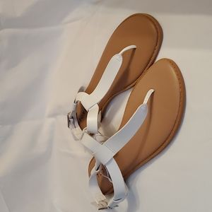 Torrid T strap sandles
